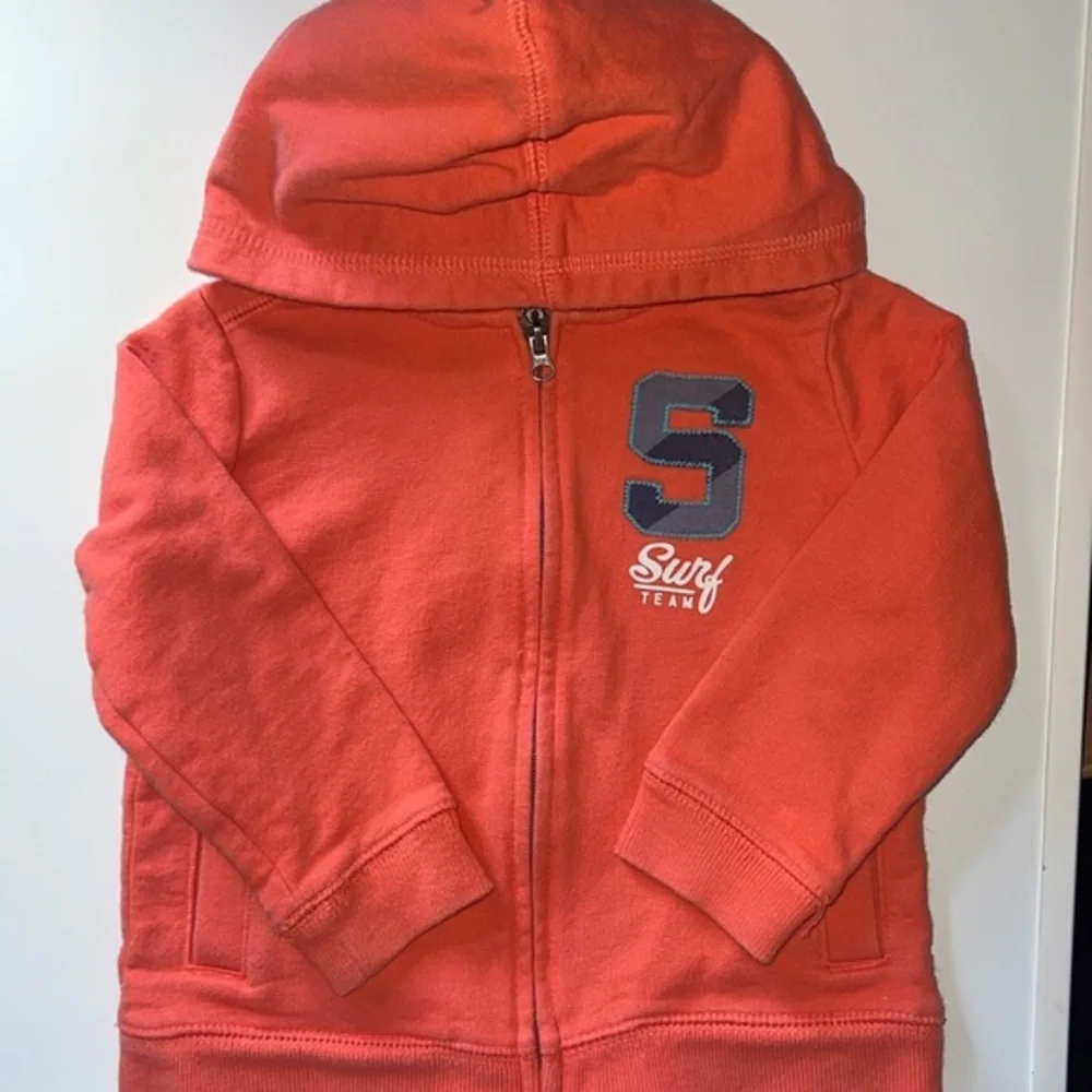 🛍Little BABIES OSHKOSH ZIP UP HOODIE SIZE 18 MONTHS 🛍
